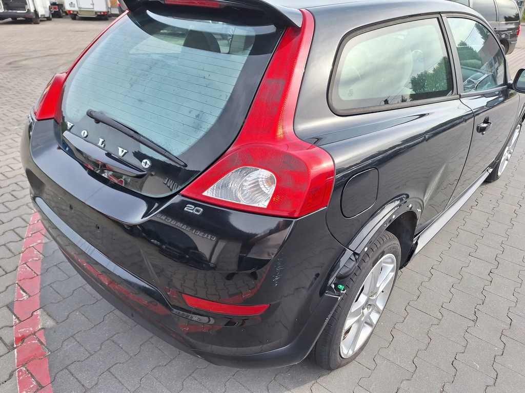 фото №11, Volvo c30 533 lift 10-12 чёрный бампер задняя задний с pdc 019-26