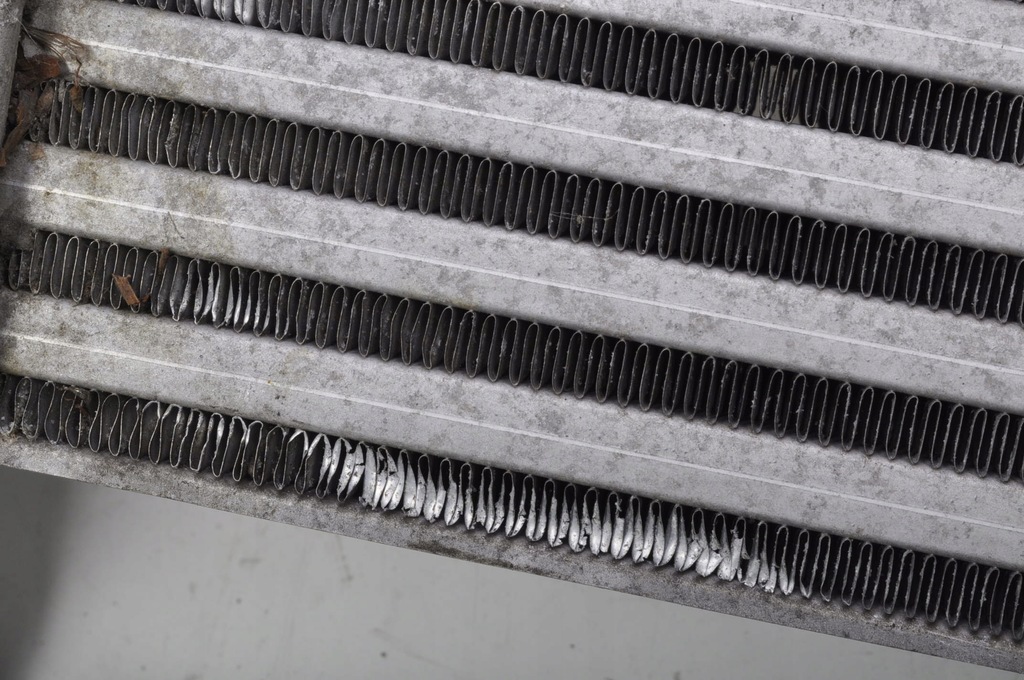 фото №8, Porsche macan 3.6 радіатор інтеркулер 95b145804b