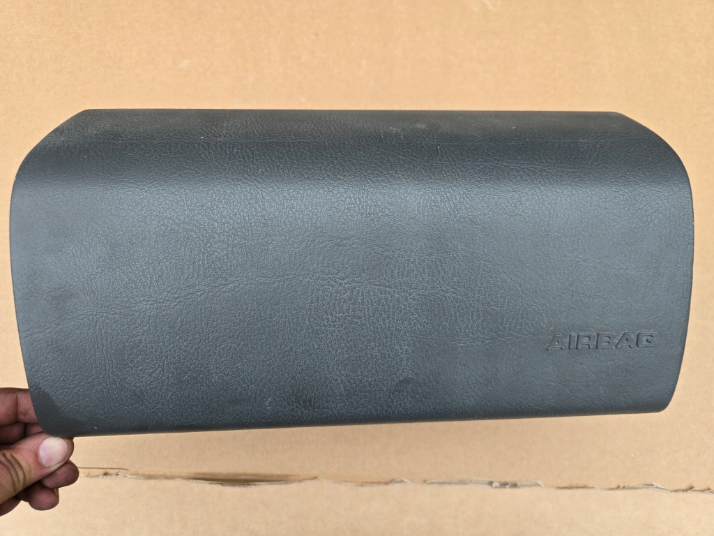 фото №1, Подушка aibag пассажира заглушка vw t4 lift multivan caravelle 7d1880200a