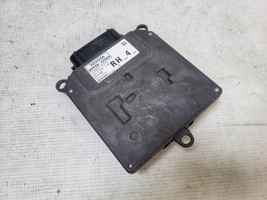 фото №1, Модуль блок управления led toyota 89908-42060 f-v.a.t