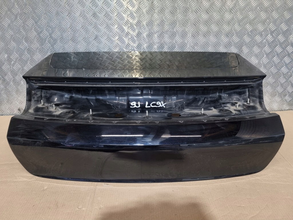 фото №1, Porsche taycan колпак багажника lc9x