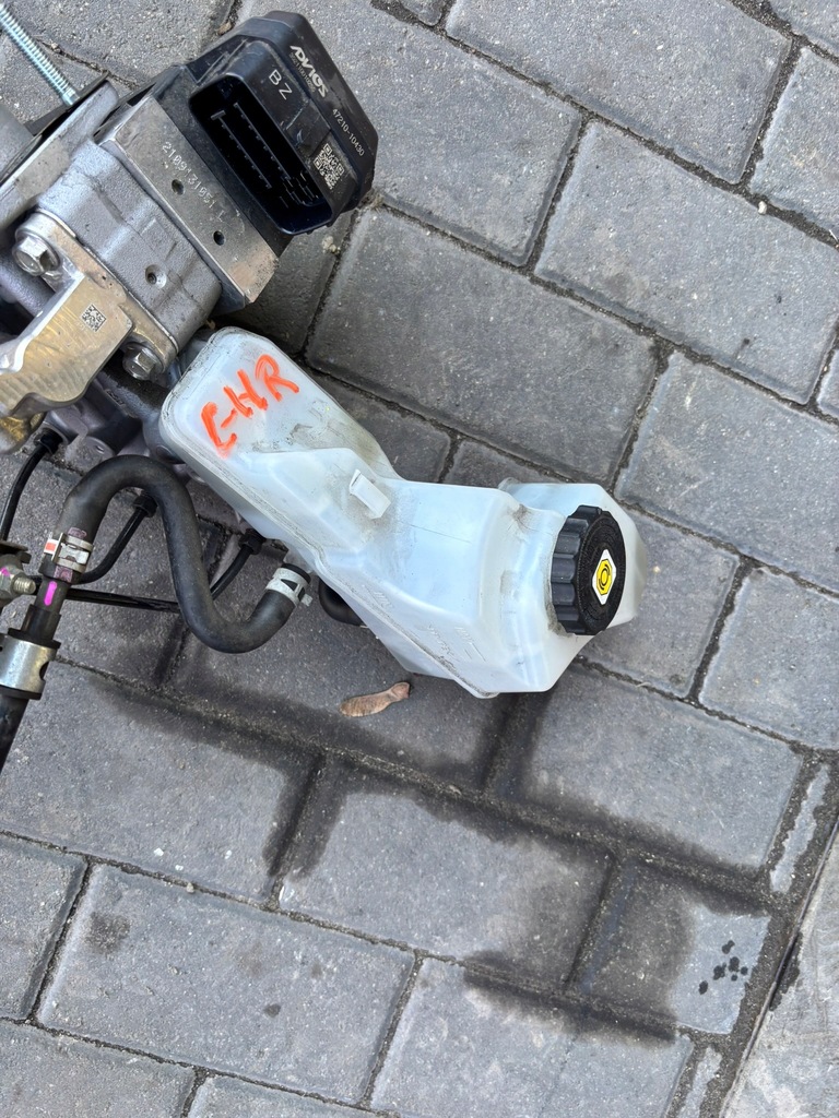 фото №6, Усилитель тормозов насос тормозная 47210-10430 насос abs toyota chr 113040 41570