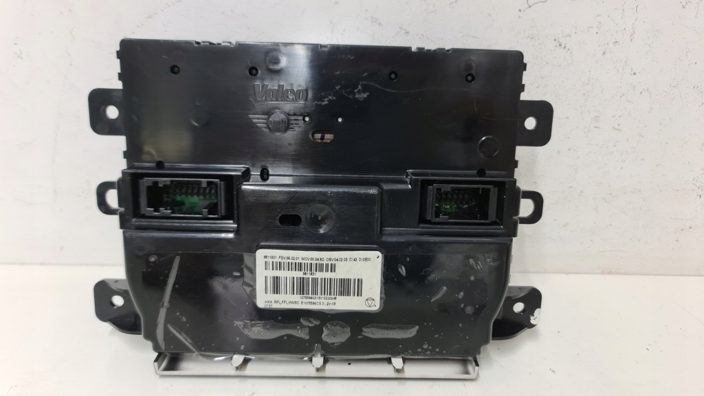 фото №4, Панель кондиціонера mini cooper r55 r56 r57 9811831