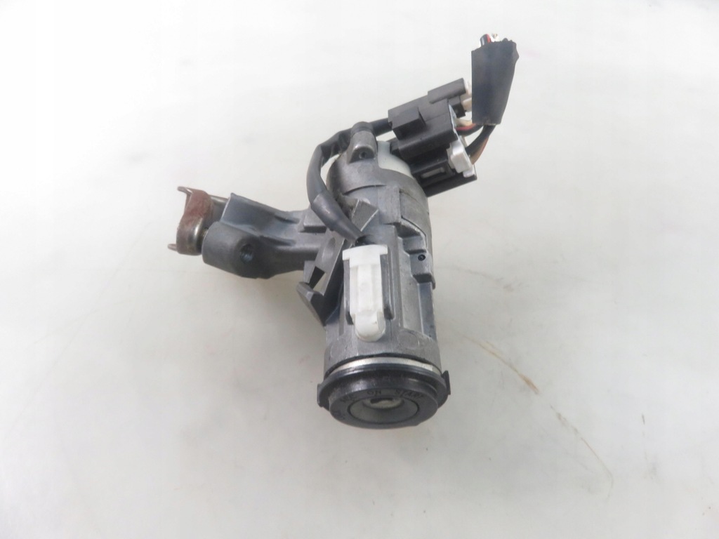 фото №7, Замок зажигания toyota yaris i p1 450200d01 897830d010