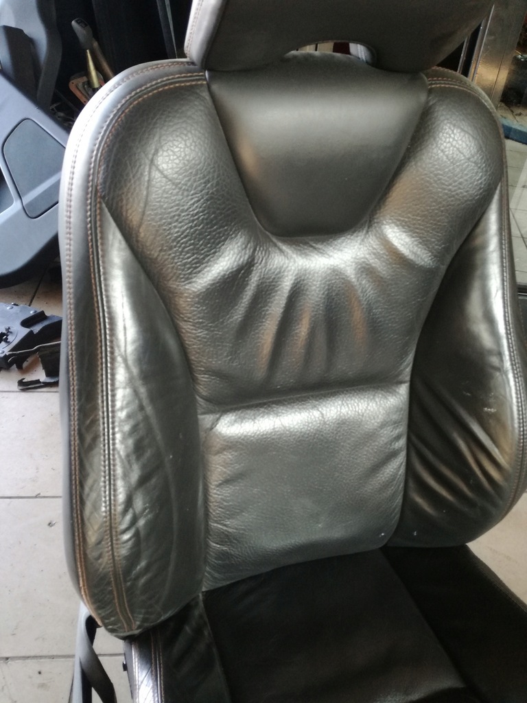 фото №3, Volvo xc60 i 2008 - 2016 rok оббивка спинка сидіння правий