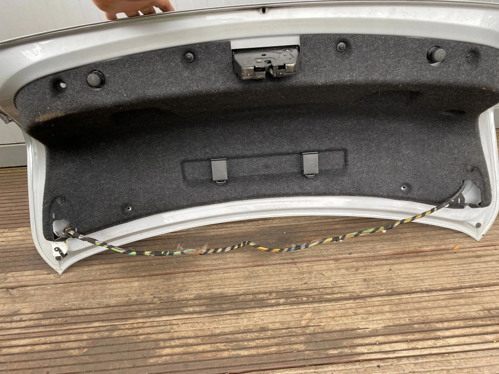 фото №6, Bmw 3 f30 lci lift комплектная крышка багажника багажника a83