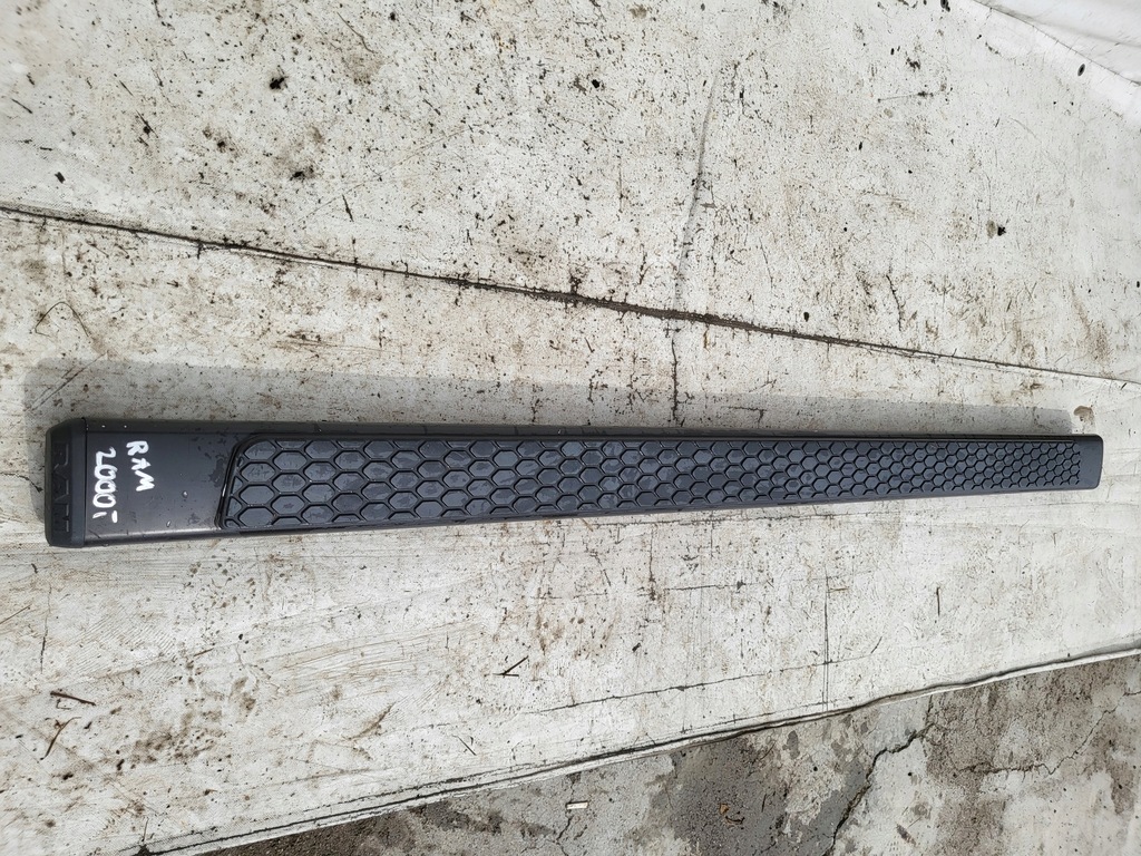 фото №3, Dodge ram порог подножка молдинг порог труба