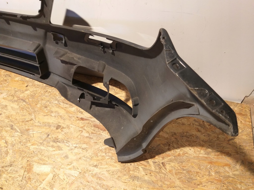 Бампер перед mercedes c-klasa w204 lorinser с Разборки