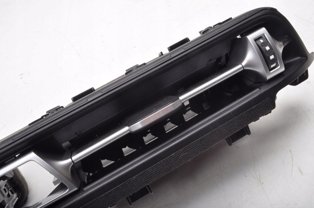 фото №13, Toyota supra mk5 решётка обдув средняя anglik 23r