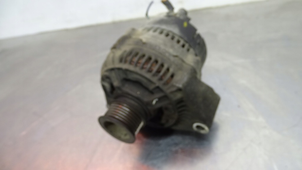 Купити Mercedes 124 2.0d генератор 0091540202