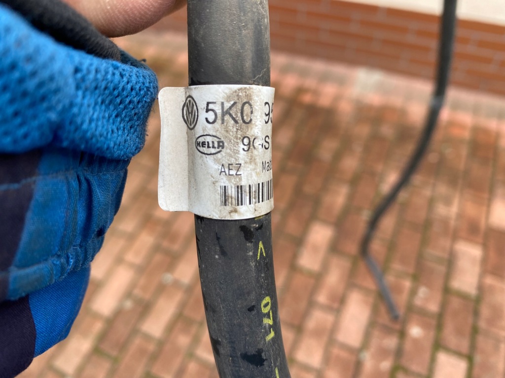 фото №3, Vw golf 6 vi трубка омывателя фары