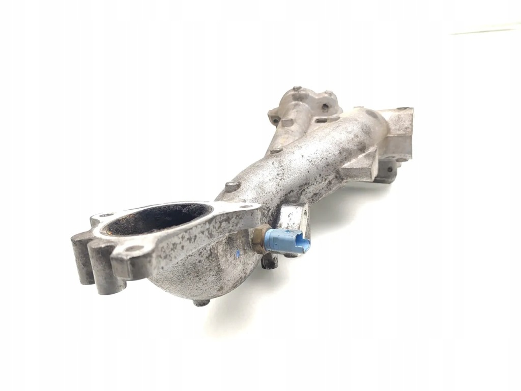 Nissan navara направляющая воздуха интеркулер 2.5 dci 4wd дизель 2013 Доставка