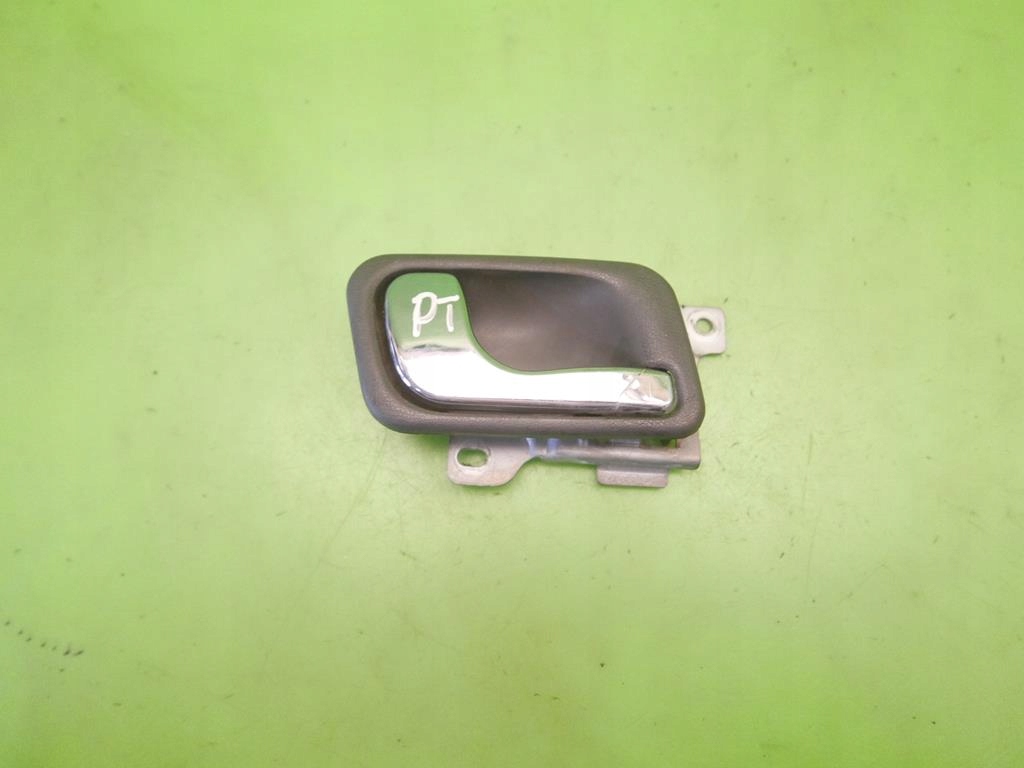 фото №7, Ручка внутренняя правая задняя mitsubishi pajero ii