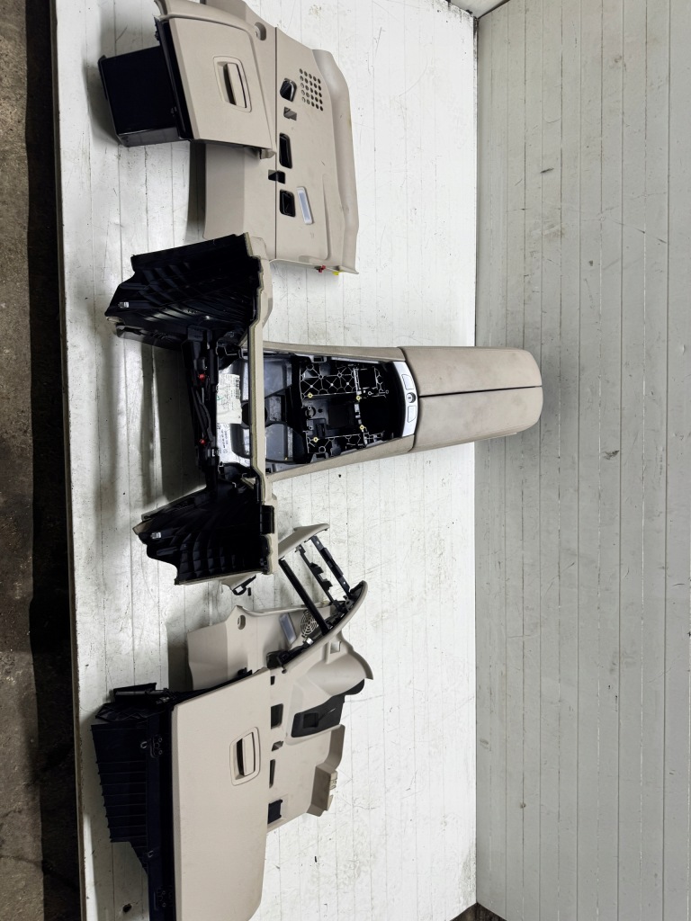 фото №11, Bmw 7 f01 2010r сиденья вентилируемые заднее сиденье обшивки туннель бардачок комплект euro