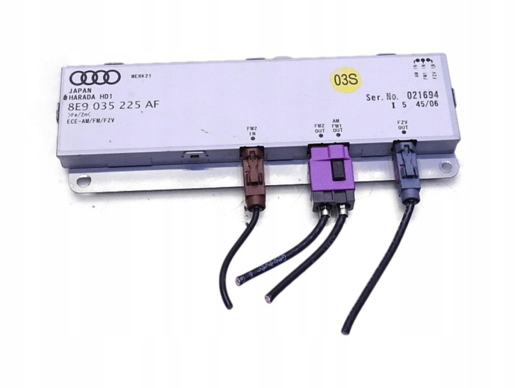 Купить Усилитель антенный audi a4 avant 8ed, b7 8e9035225af 2.0l дизель 2006