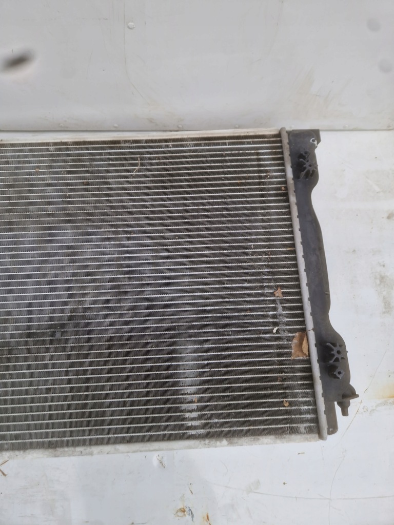 Audi a4 b6 радиатор воды система охлаждение 8e0121251q Цена