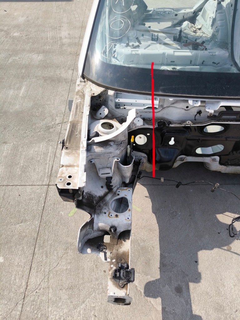 фото №3, Четверть лонжерон подкрылок правый перед a1 8x 3-дверь 5 дверь оригинал !!!