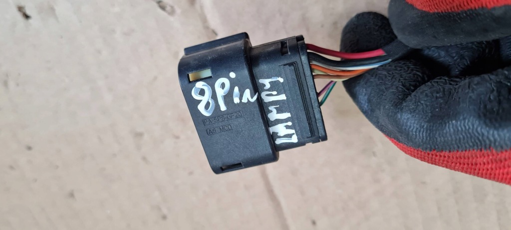 Jeep grand cherokee wl 2022 штекер колодка з'єднувач фари перед 8pin Зі Шроту