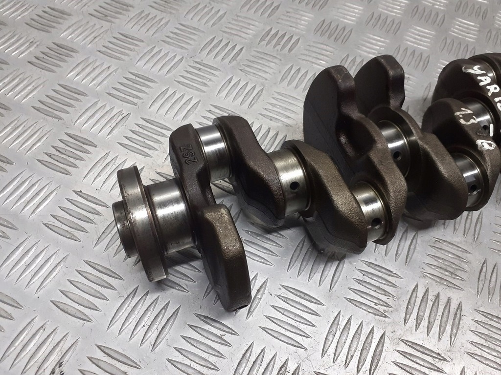 фото №5, Wał колінчастий toyota yaris ii 1.3 vvti