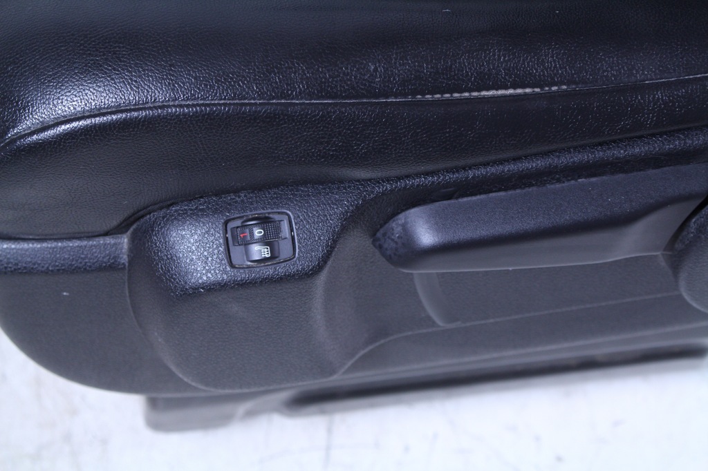 фото №7, Сиденье левый перед opel vivaro c 21r. подогреваемый