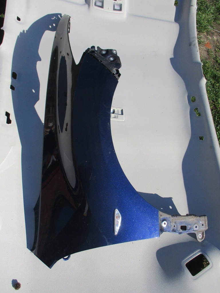 фото №1, Mazda 6 ii gh 2009 r- крыло правый передний