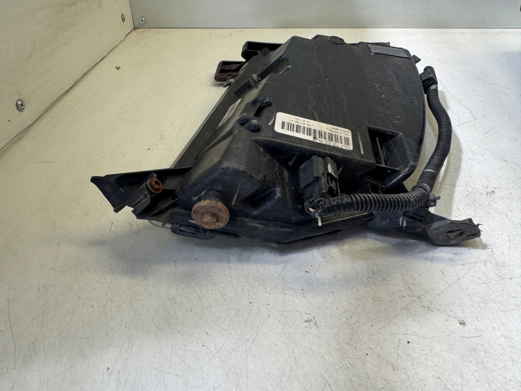 Tesla s противотуманная фара led drl правый перед 600591600c с Разборки