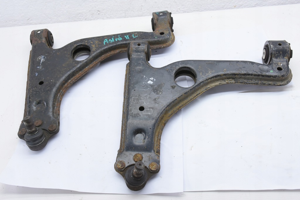 фото №1, Astra ii zafira рычаг левый перед