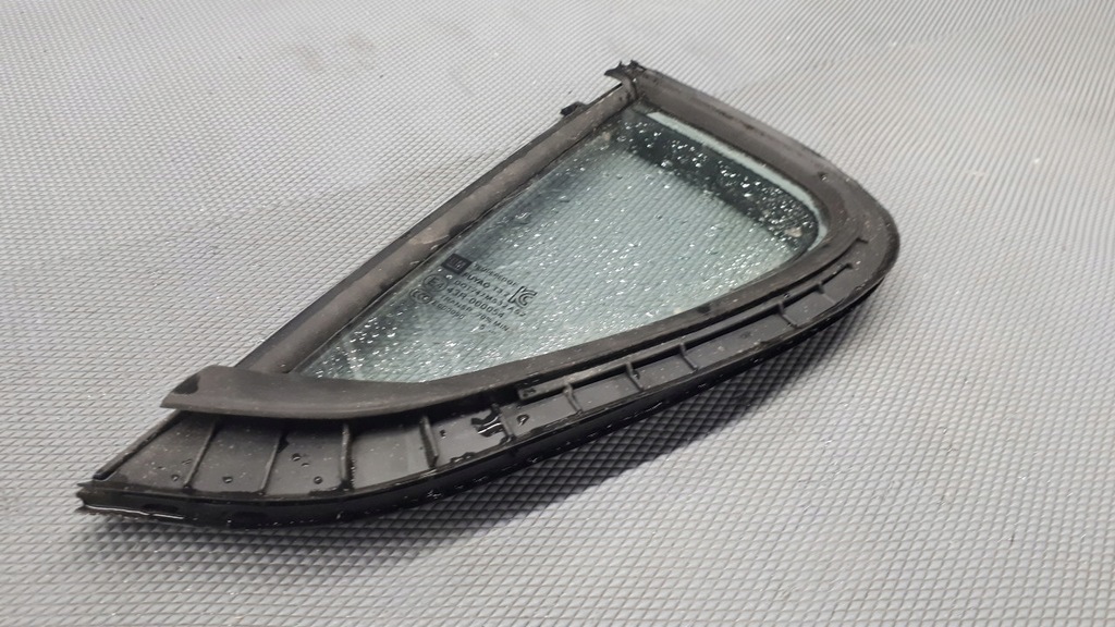 фото №8, Стекло левый задняя opel karl 17r