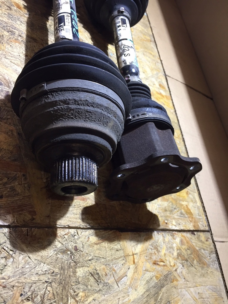 фото №8, Audi a5 8t a4 b8 привідний вал передня перед 8k0407271e