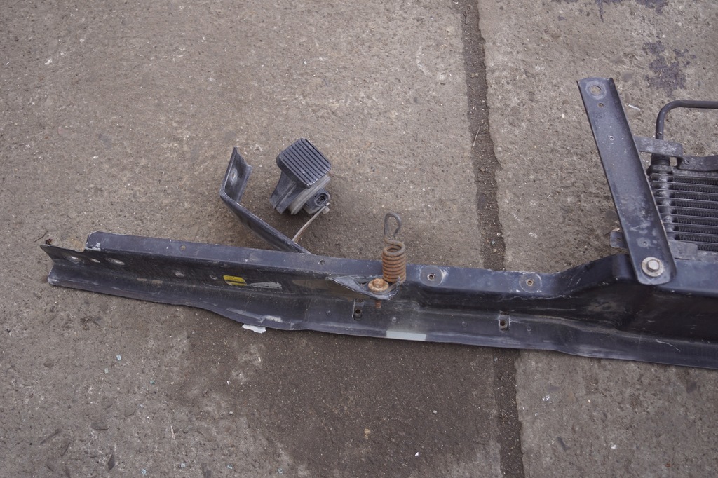 фото №5, Pas передній верхній підсилювач hummer h2