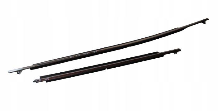 фото №5, Молдинг уплотнитель дверь перед задняя mazda 3 bm