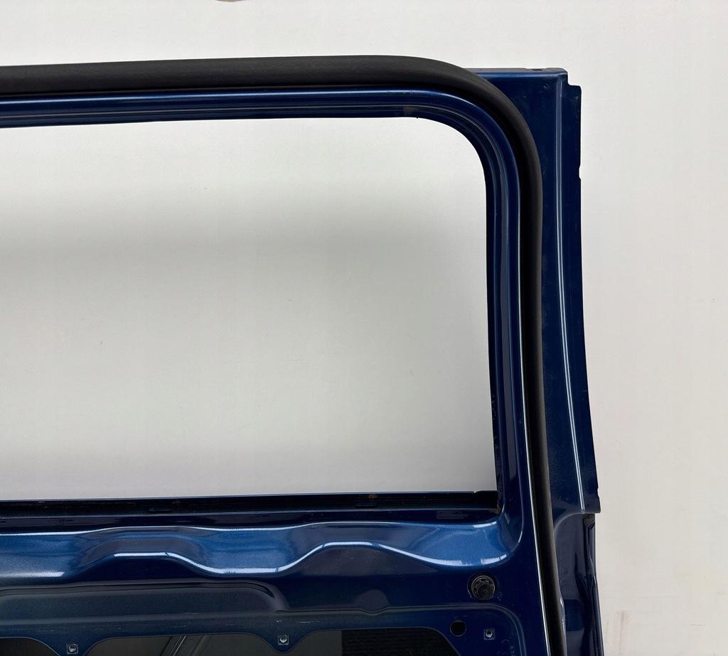 фото №13, Volkswagen passat b6 2010 задняя сторона левая дверь задние