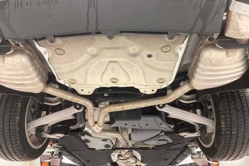 фото №11, Audi a6 a7 fl защита пол 4g0825201 4g0 825 201 4g0825201b 4g0825201c 4g