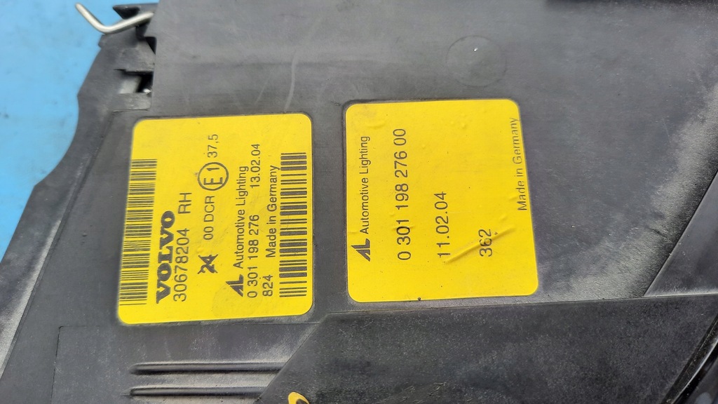 фото №12, Фара правий ксенон 30678204 volvo s40 04-07r