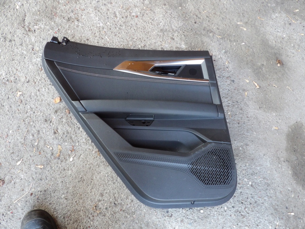 фото №1, Обшивка дверь левый задняя renault austral