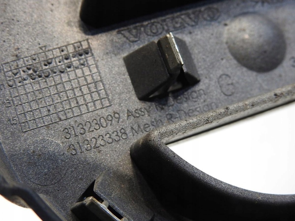 фото №8, Решітка радіатора решітка радіатора volvo v60 31323099