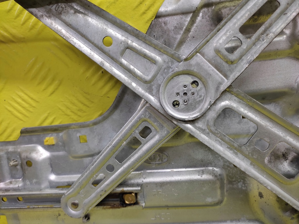 фото №6, Kia cerato подъемник стекло правый перед