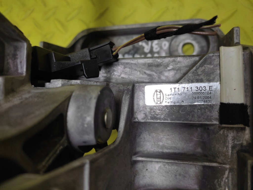 фото №7, Vw touran важіль гальма ручного 1t1711303e