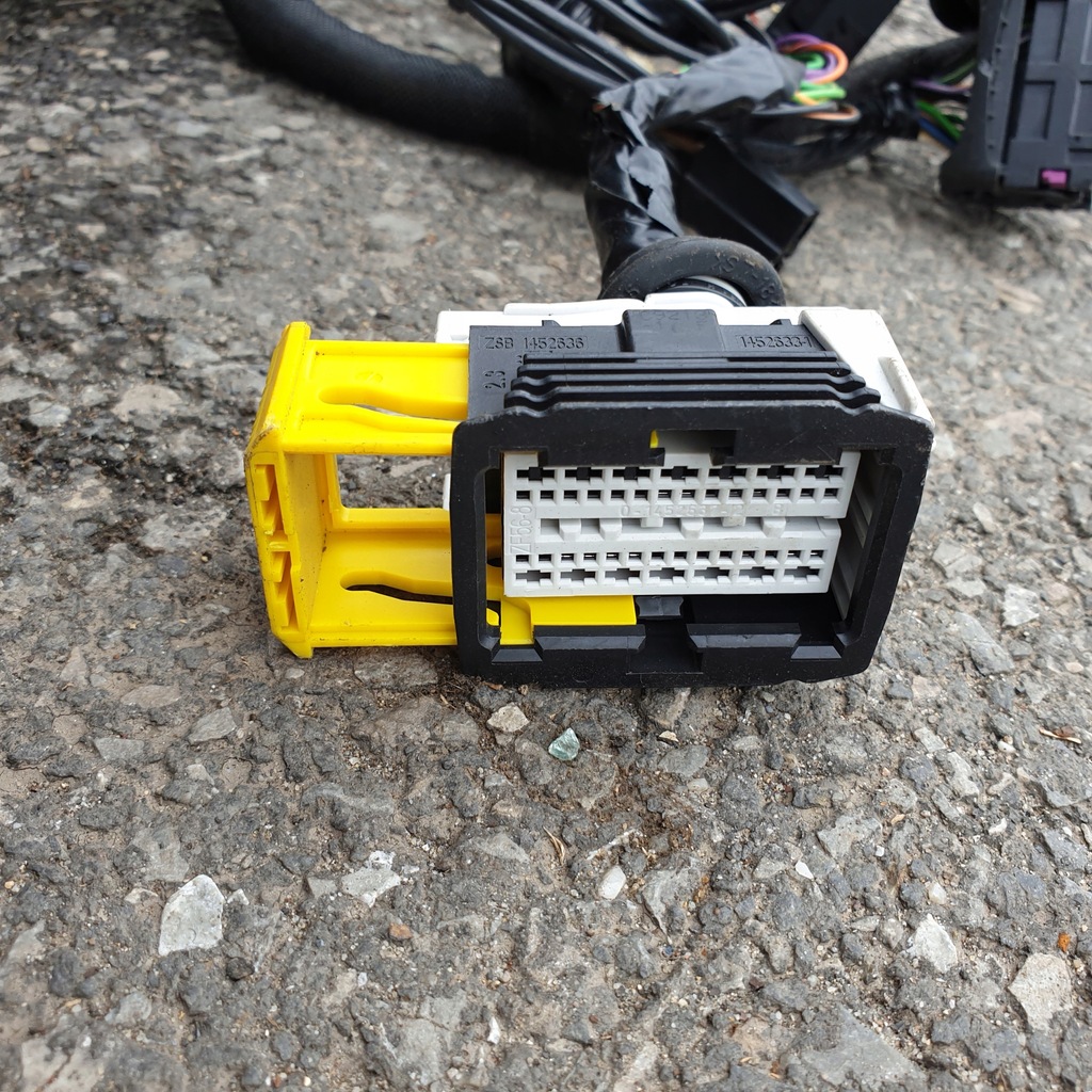 фото №11, Електропроводка джгут консолі панелі opel corsa d lift оригінальний номер eu