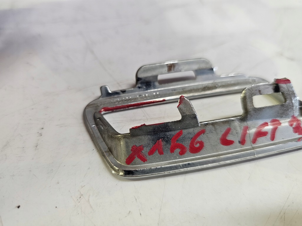 фото №8, Mercedes gla x156 lift хром накладка решетка a1568881900