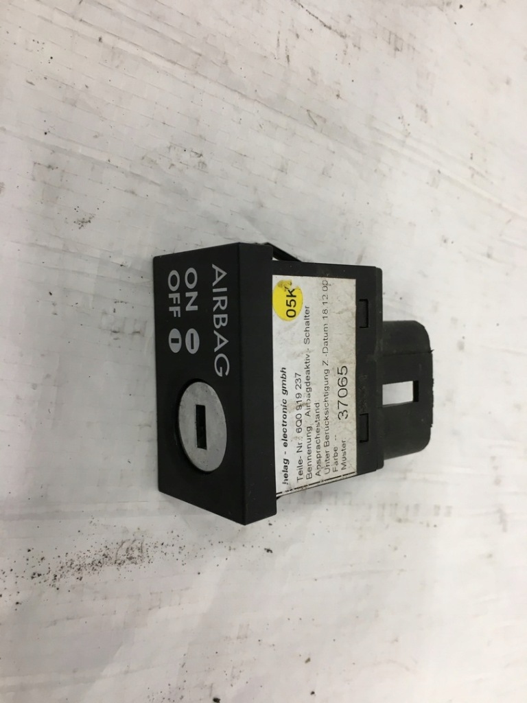 фото №1, Переключатель подушка безопасности seat cordoba ii 6q0919237