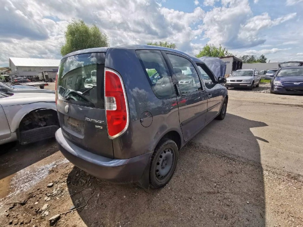 фото №8, Skoda roomster впуск повітря do кабіни 2008 1.4l 5j0819701