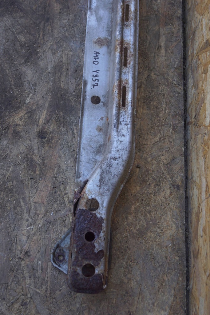 фото №6, Toyota aygo балка бампера задняя y957