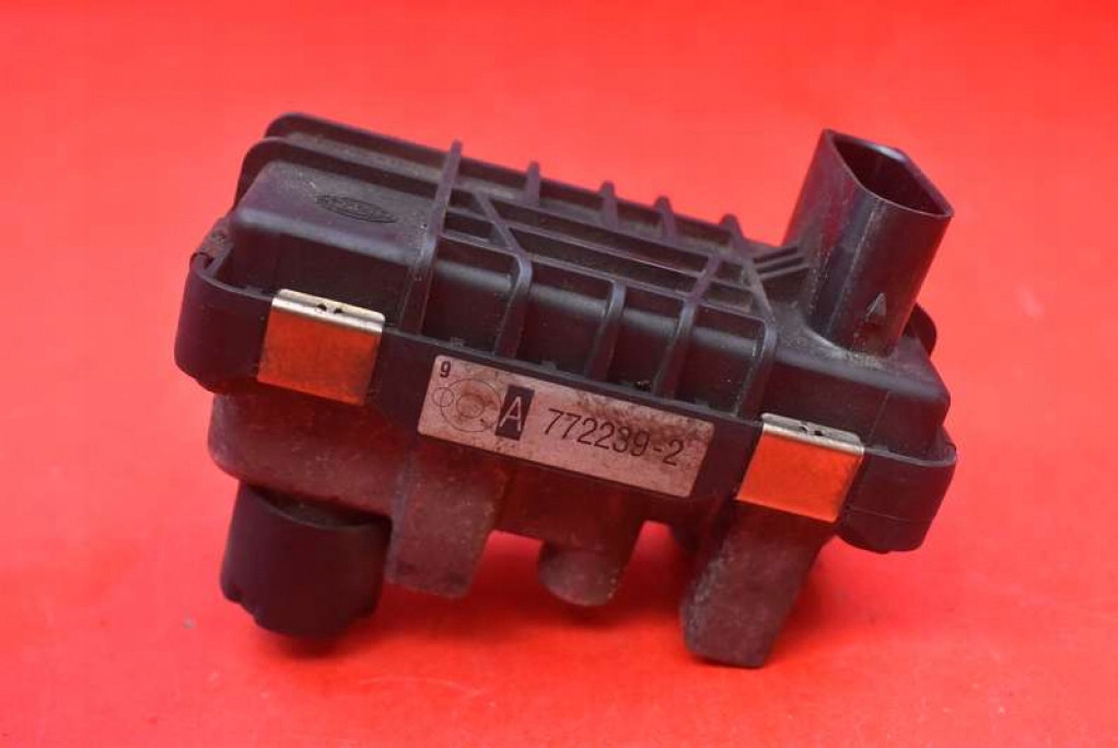 фото №5, Регулятор турбіни 6nw009206 jaguar s-type 2.7 biturbo 207 km 04-08