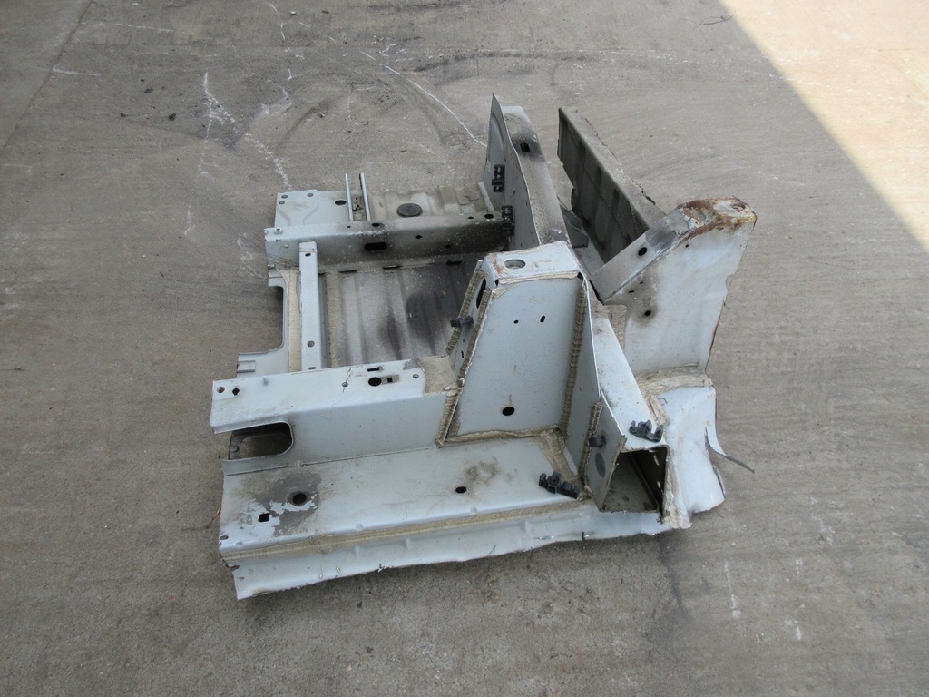 фото №13, Trafic ii 2 vivaro a лонжерон четверть блок двигателя