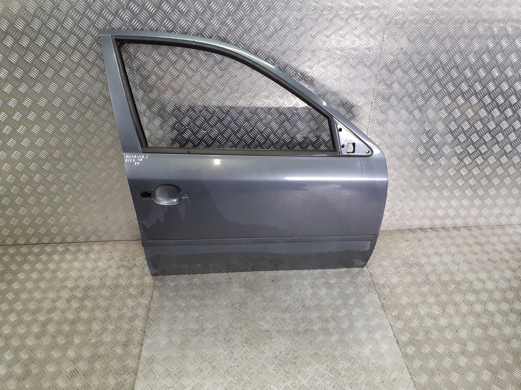 фото №1, Дверь правый перед skoda octavia i 9153