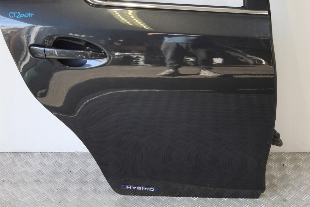 фото №2, Дверь правый задняя задние lexus ct200h