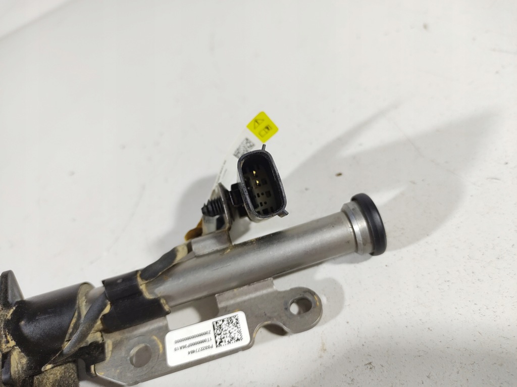 фото №11, Volvo v60 18r- патрон капот левый 32277484