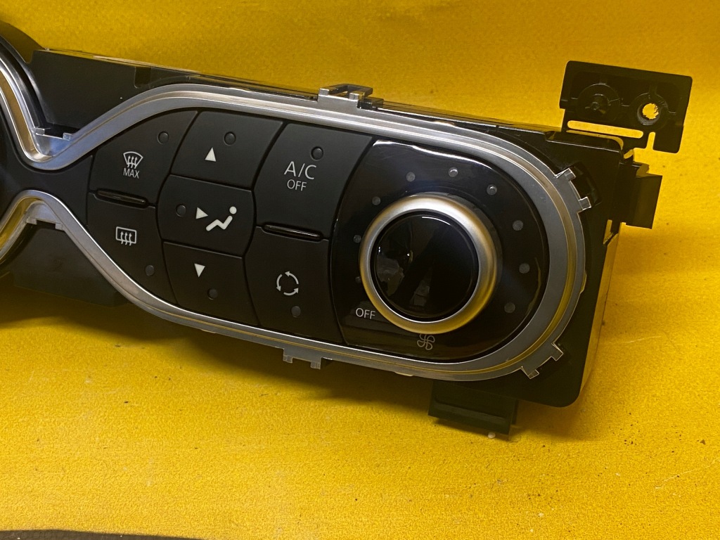 фото №4, Панель кондиционера авто dacia sandero ii clio iv