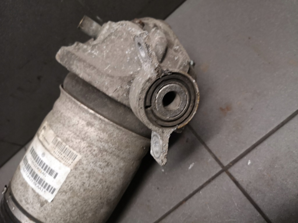 фото №4, Амортизатор левый задняя vw touareg 5.0 7l6512021ag